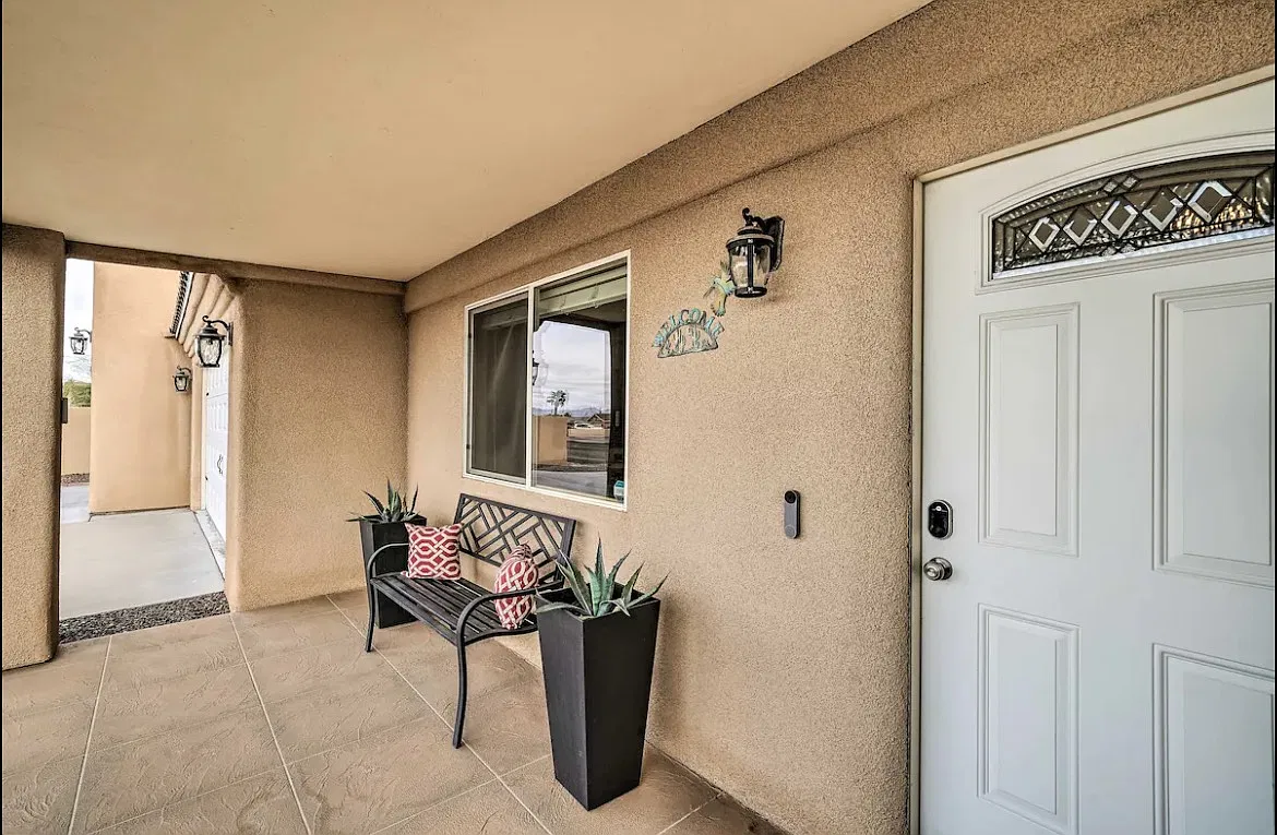 3 bed, 1334 sqft, $3,500 — Photo 2