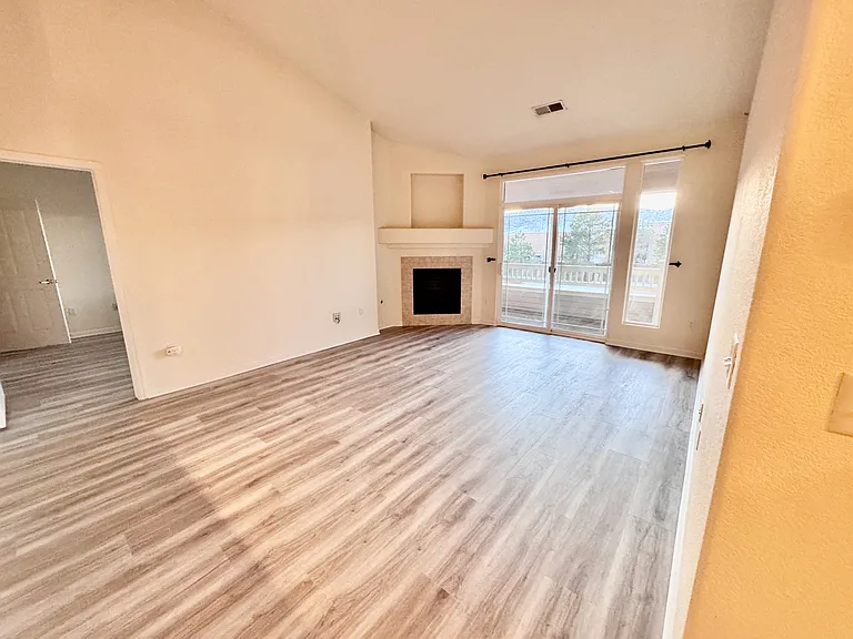 8457 S Hoyt Way #303 — Photo 13