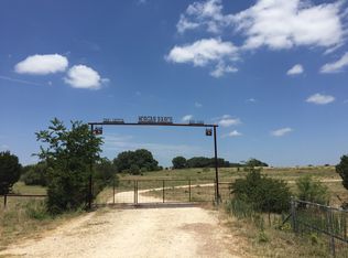 401 Dan Morgan Rd, China Spring, TX 76633