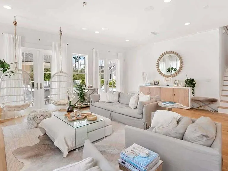 230 N Splash Dr — Photo 3