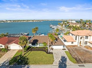 6421 4th Palm Point St, Saint Petersburg, FL 33706
