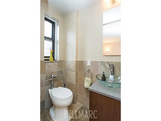 Sold by Bellmarc Realty | media 8