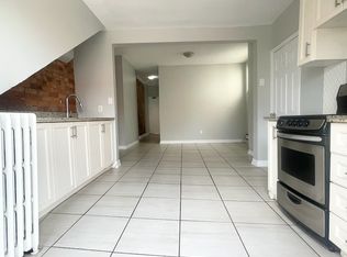 463 King St E #3, Hamilton, ON L8N1C7