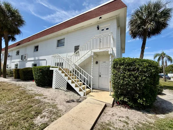 3460 32nd Ave N #101B, Saint Petersburg, FL 33713