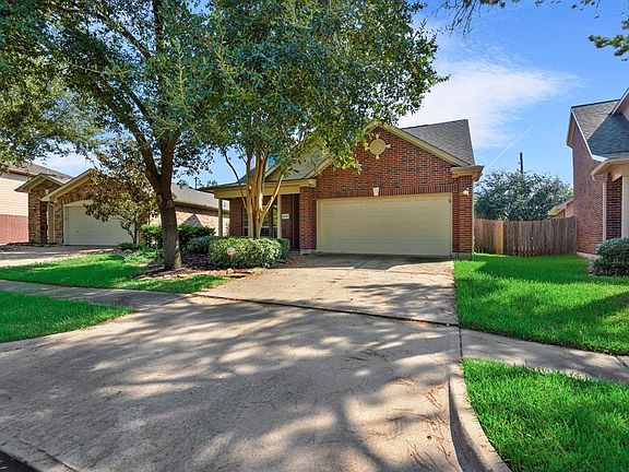 2nd image of 9026 Tarpon Springs Ln