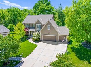 14116 Richards St, Overland Park, KS 66221