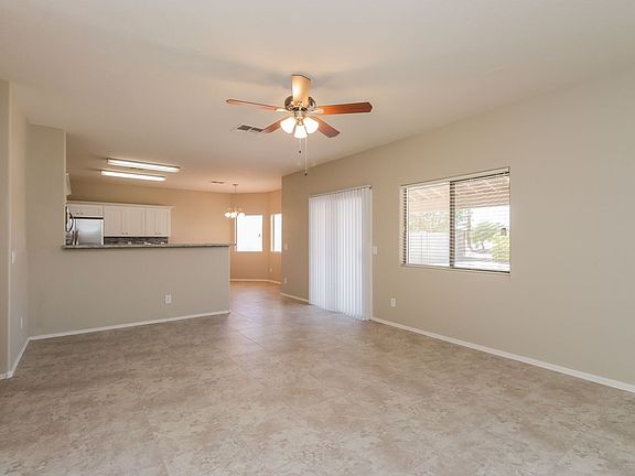 4th image of 30520 N Honeysuckle Dr