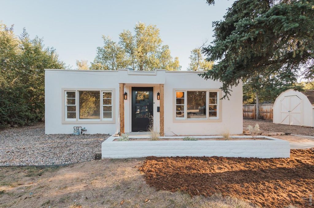 321 E Prospect Rd