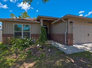 5606 Peach Dr, Pace, FL 32571