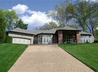 4864 E Cherokee St, Springfield, MO 65809