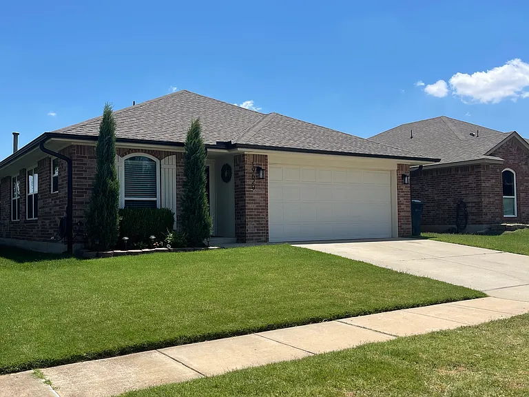 19620 Adagio Ln — Photo 1