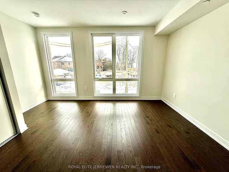 2 Green Gardens Blvd #MAIN — Photo 7