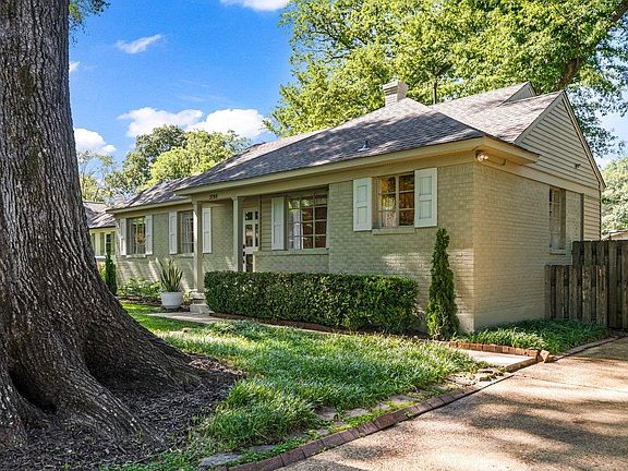 3rd image of 3788 Mimosa Ave