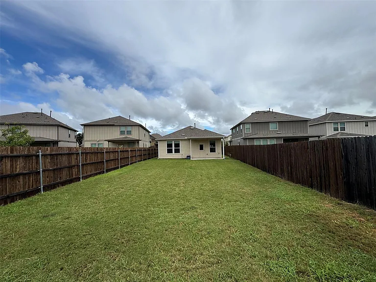 250 Zuma Dr — Photo 38