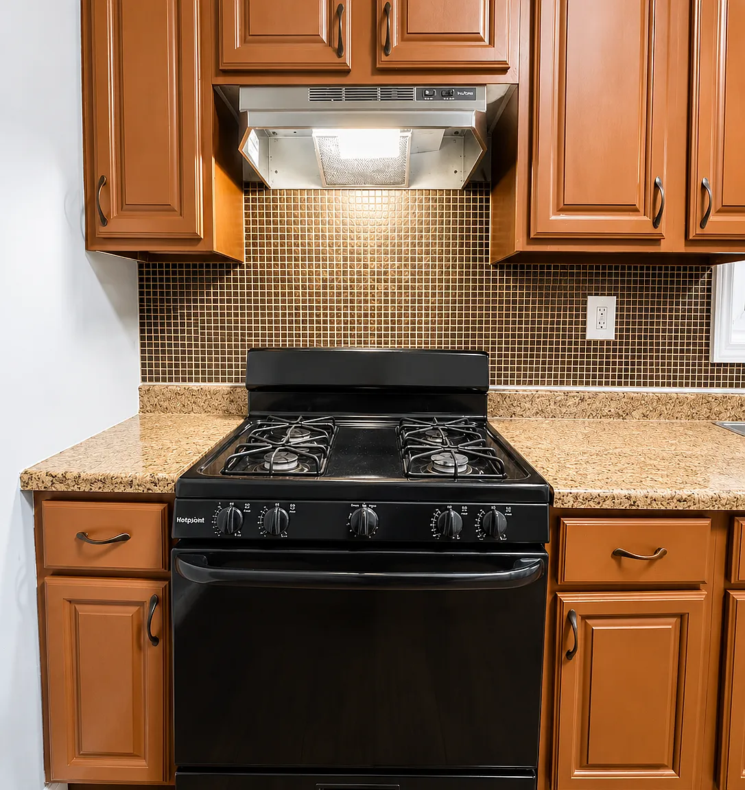 3 bed, 1250 sqft, $2,150 — Photo 4