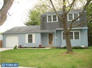 10 Appomattox Dr, Laurel Springs, NJ 08021