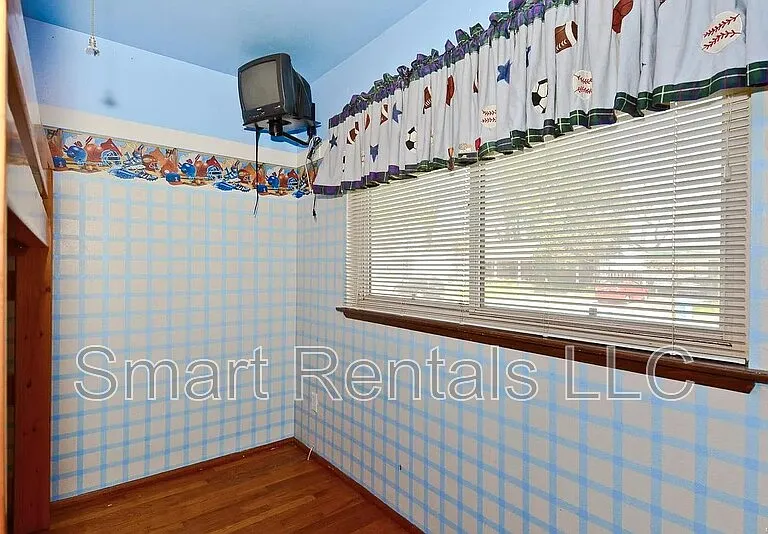 980 Manresa Ln — Photo 29