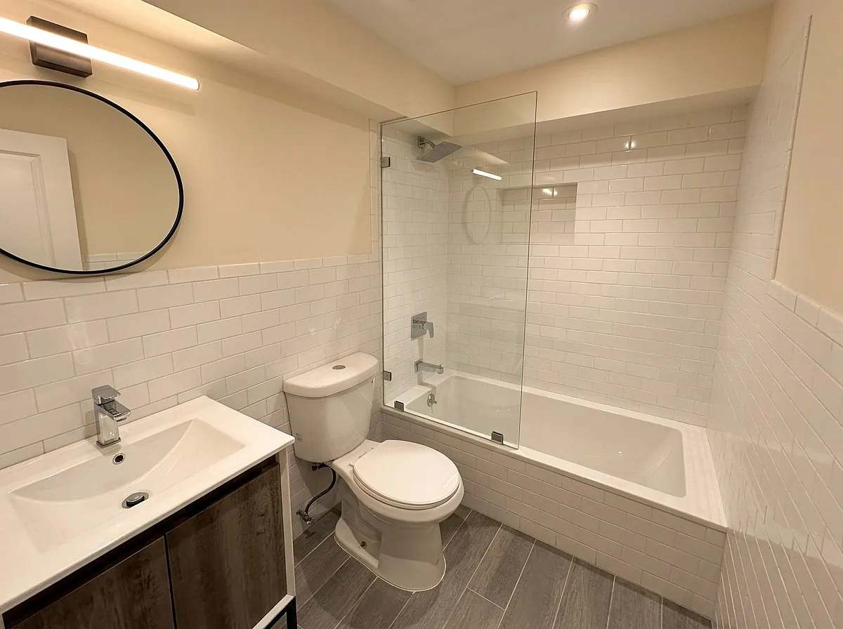 217 Lexington Avenue — Photo 4
