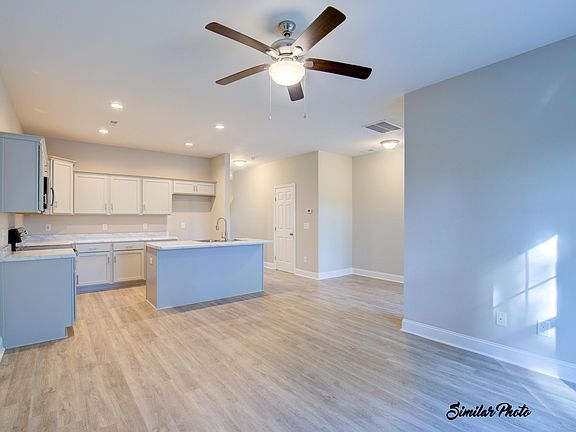 5th image of 202 N Stingray Lane #18c