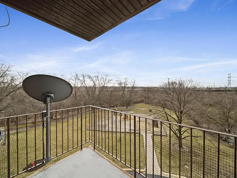 425 Walnut Creek Ln #1401 — Photo 13