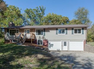 1849 Woodland Ct SE, Cedar Rapids, IA 52403