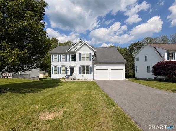 46 Auburn Way, Torrington, CT 06790
