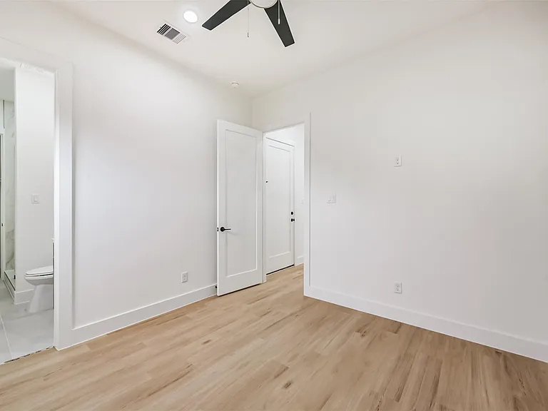 3808 Ennis St — Photo 10