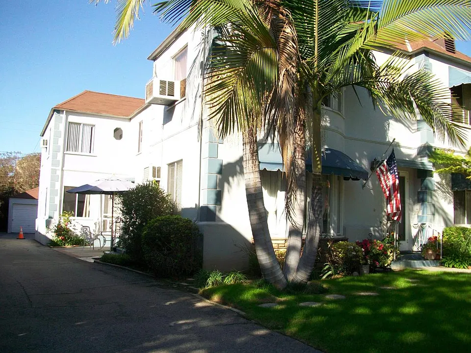 Exterior side view