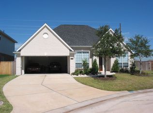 3406 Broadknoll Ln, Sugar Land, TX 77498