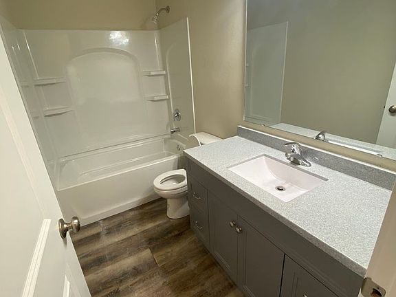 4th image of 1102 Westrac Dr S #107