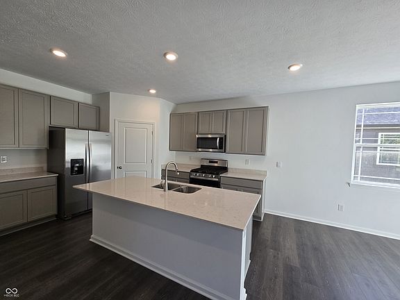 2nd image of 1714 Orchard Dr