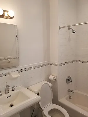 Rented by JMG Properties | media 1