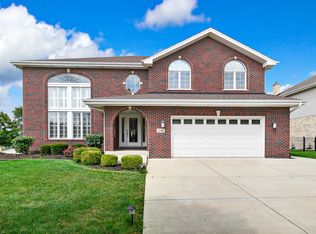 1266 Chatham Dr, Lemont, IL 60439