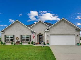 284 Vineyard Lake Cir, Conway, SC 29527