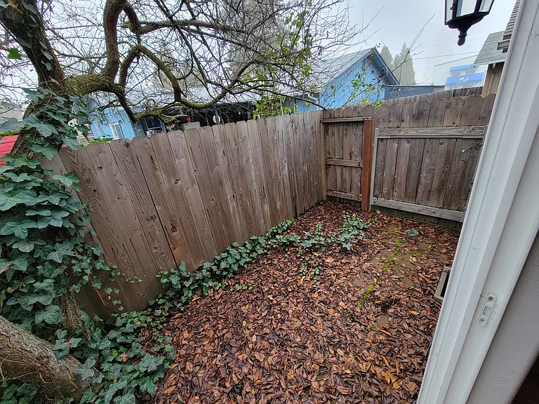 54 S Haskell St — Photo 24
