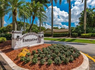 1835 Park Ave, Weston, FL 33326
