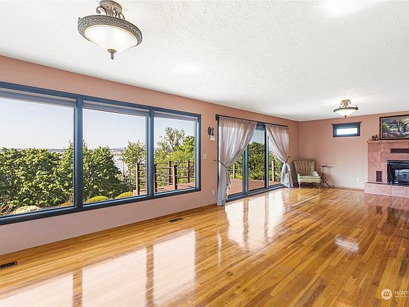 5th image of 9319 SE 21st Street