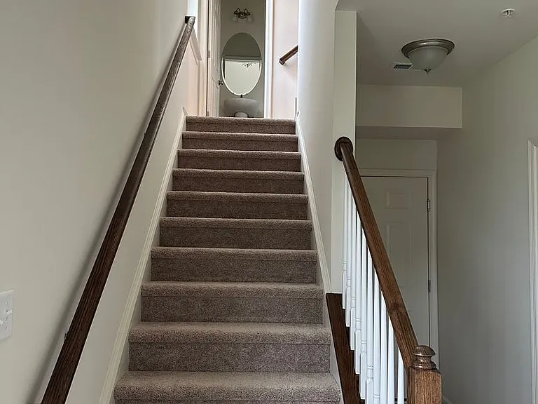 401 Lenape Way — Photo 5