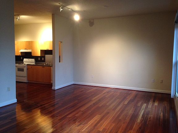 5th image of 3400 Stratford Rd NE APT 1406