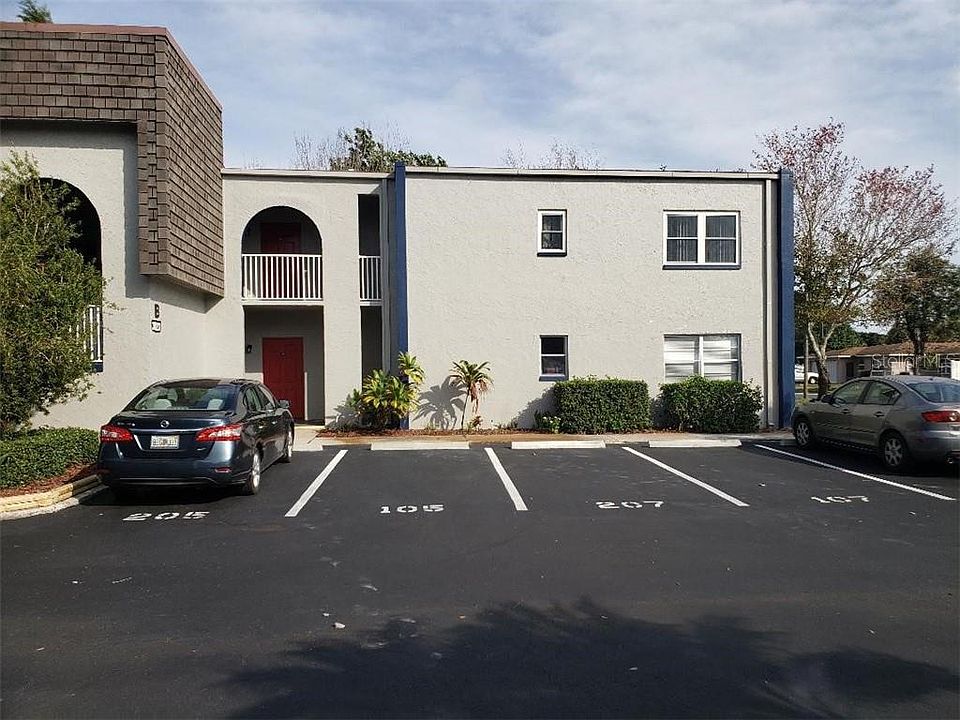 1st image of 3123 29th Ave N APT 107