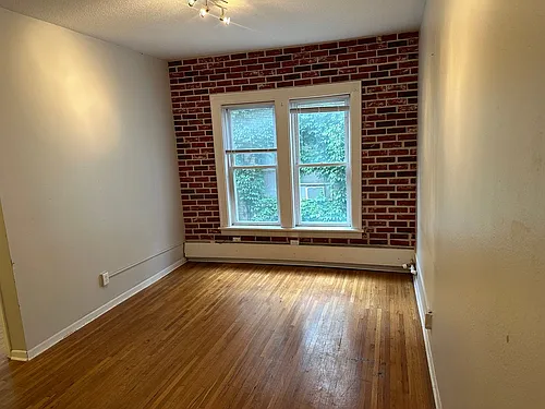 Floor plan 204