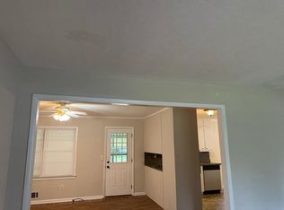 5464 Laurel Ln, Lilburn, GA 30047