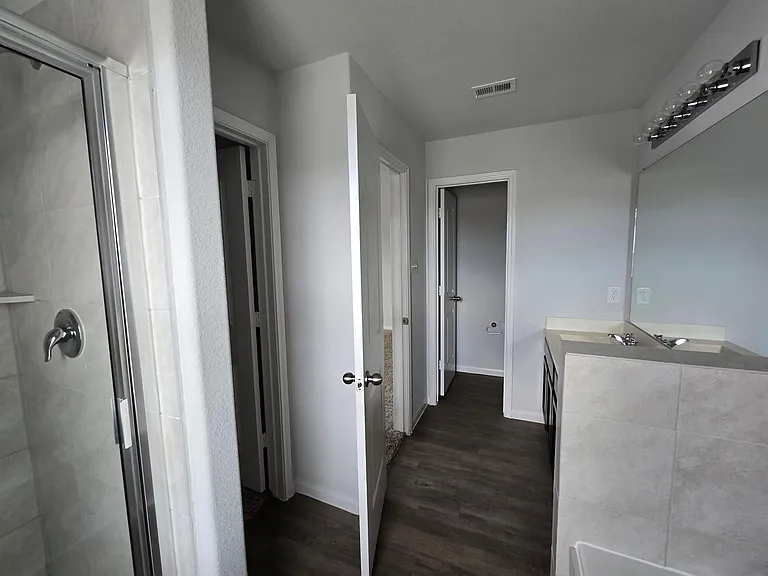 18707 Brisbane Creek Ct — Photo 14