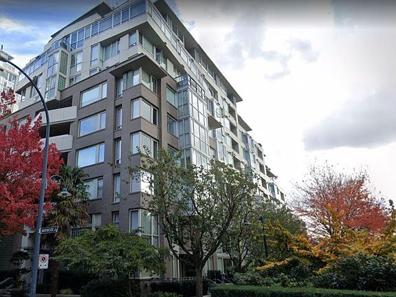 5th image of 1288 Marinaside Cres #1288