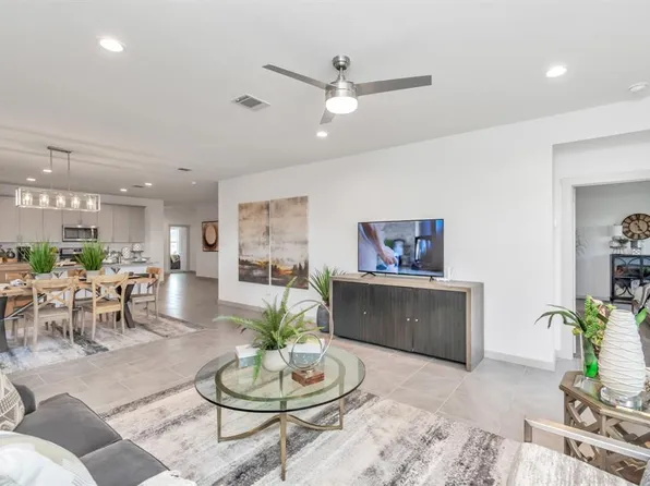 1622 Fleetwood Xing, Fresno, TX 77545