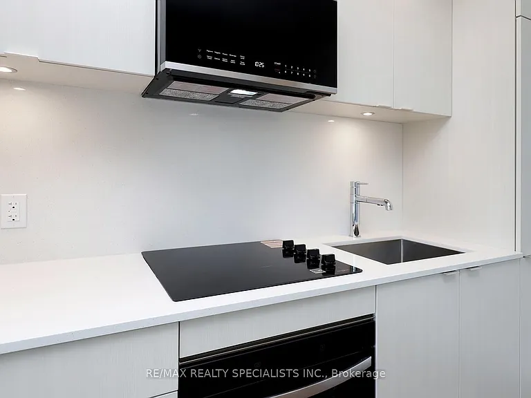 25 Cordova Ave #511 — Photo 14