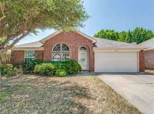 4118 Highgrove Dr, Arlington, TX 76001