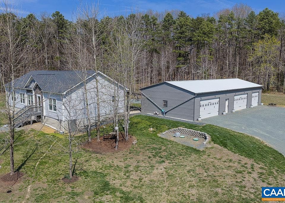 1st image of 7246 Three Notch Rd