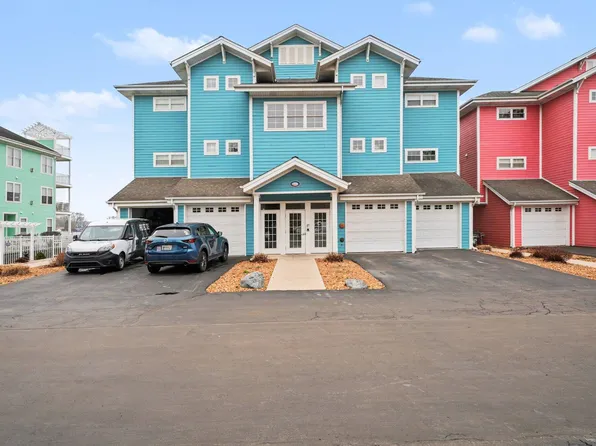 13246 E Lake Shore Dr #202, Cedar Lake, IN 46303