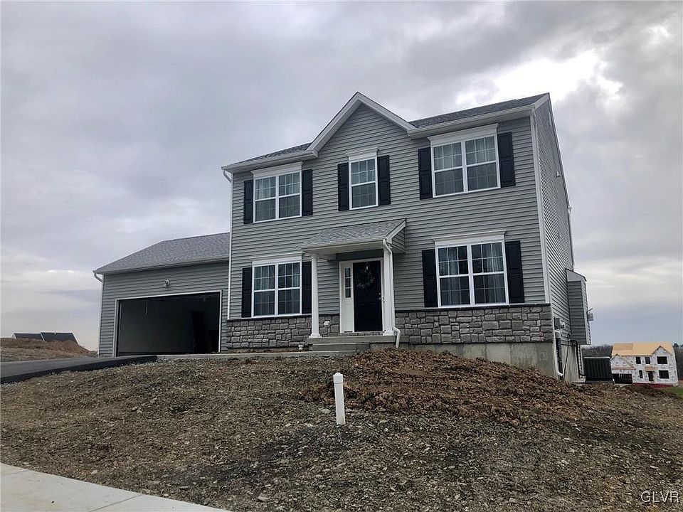1st image of 5031 Bellflower Dr #38